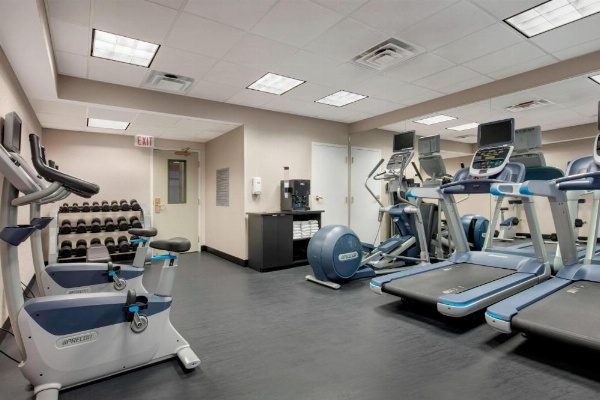 Fairfield Inn & Suites by Marriott Chicago Downtown/Magnificent Mile image 14